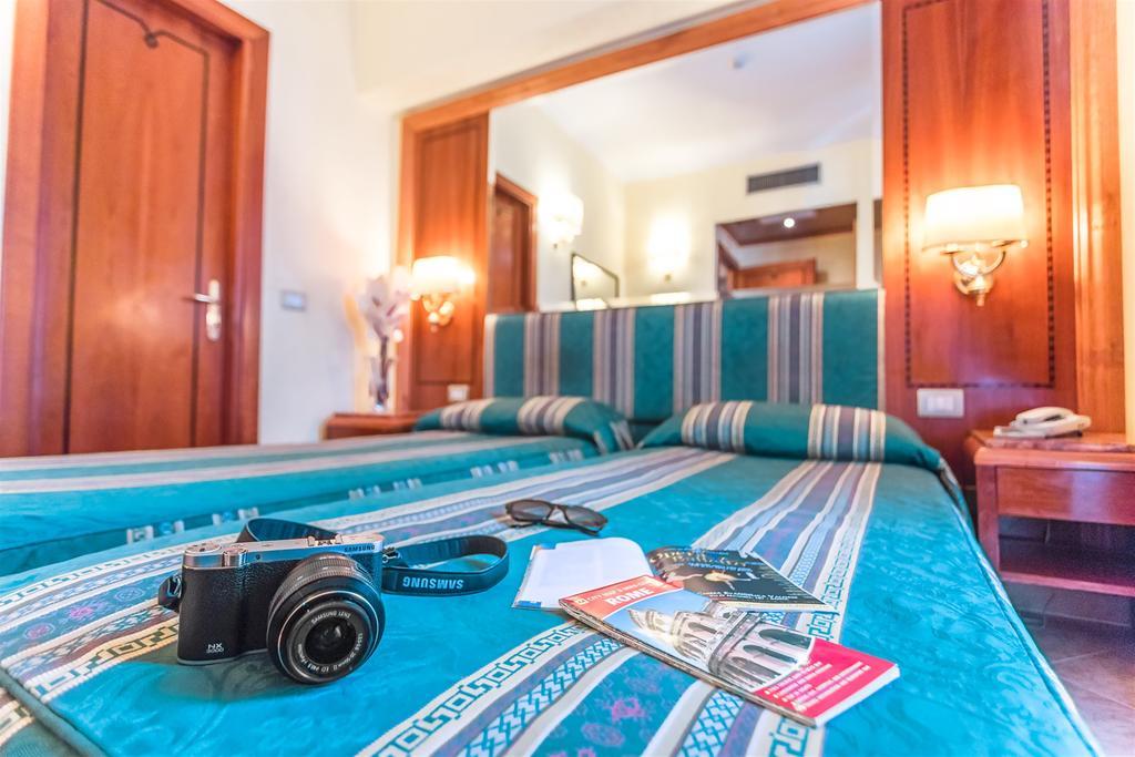 Raeli Hotel Noto Rome Exterior photo