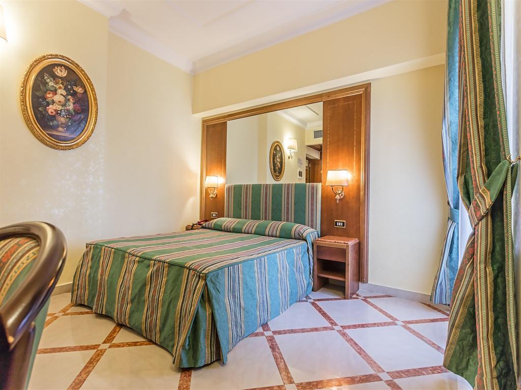 Raeli Hotel Noto Rome Exterior photo