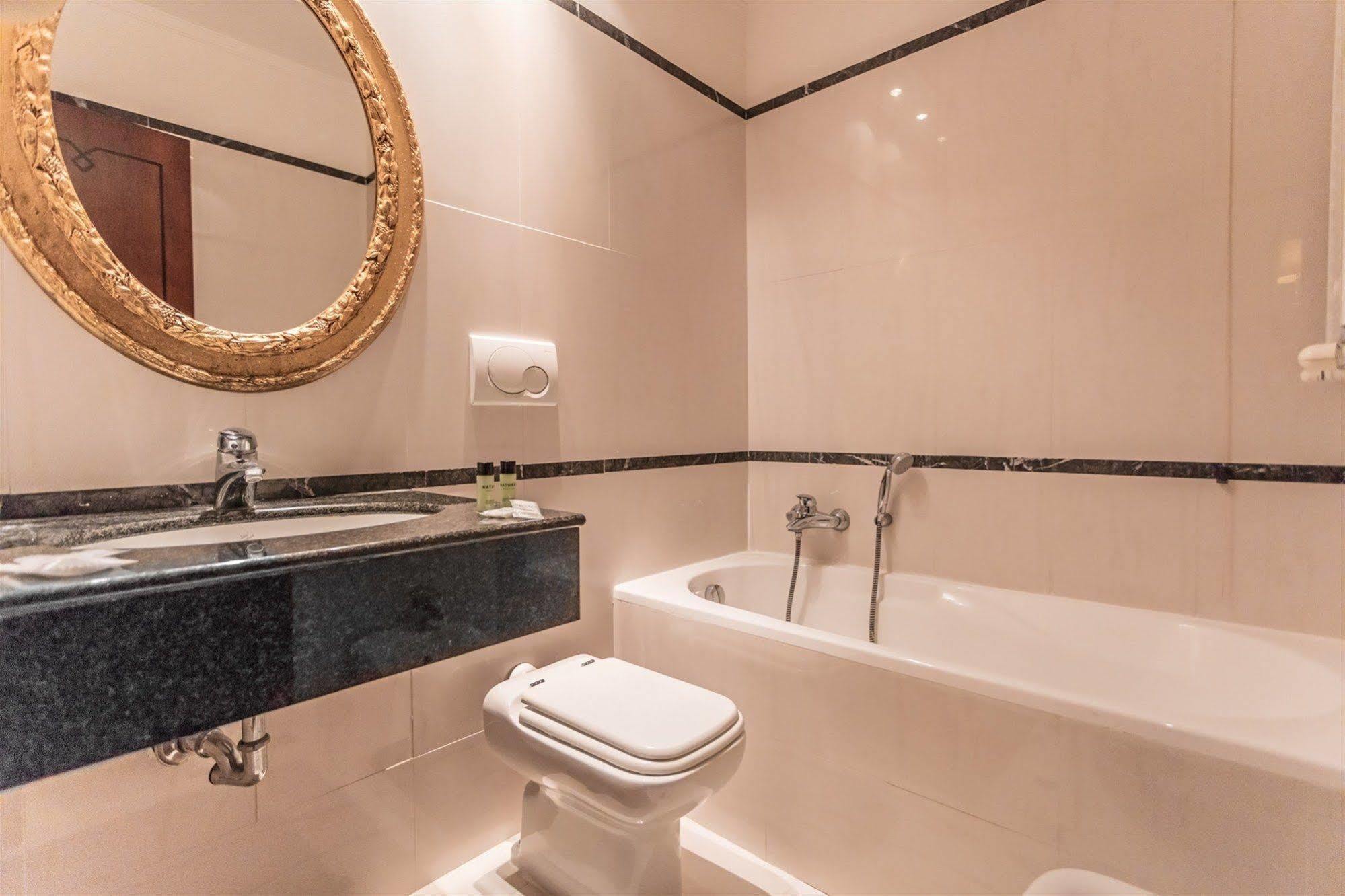 Raeli Hotel Noto Rome Exterior photo