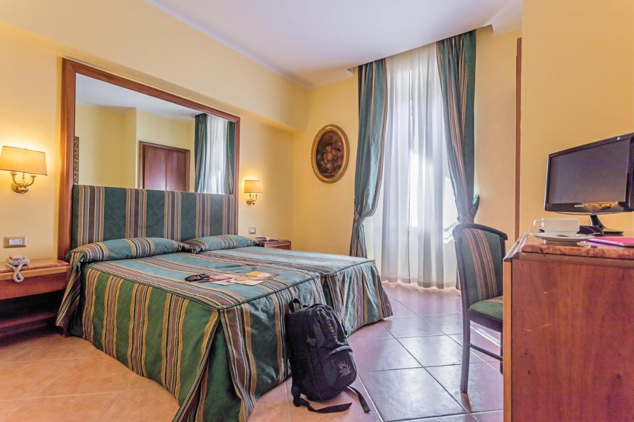 Raeli Hotel Noto Rome Exterior photo