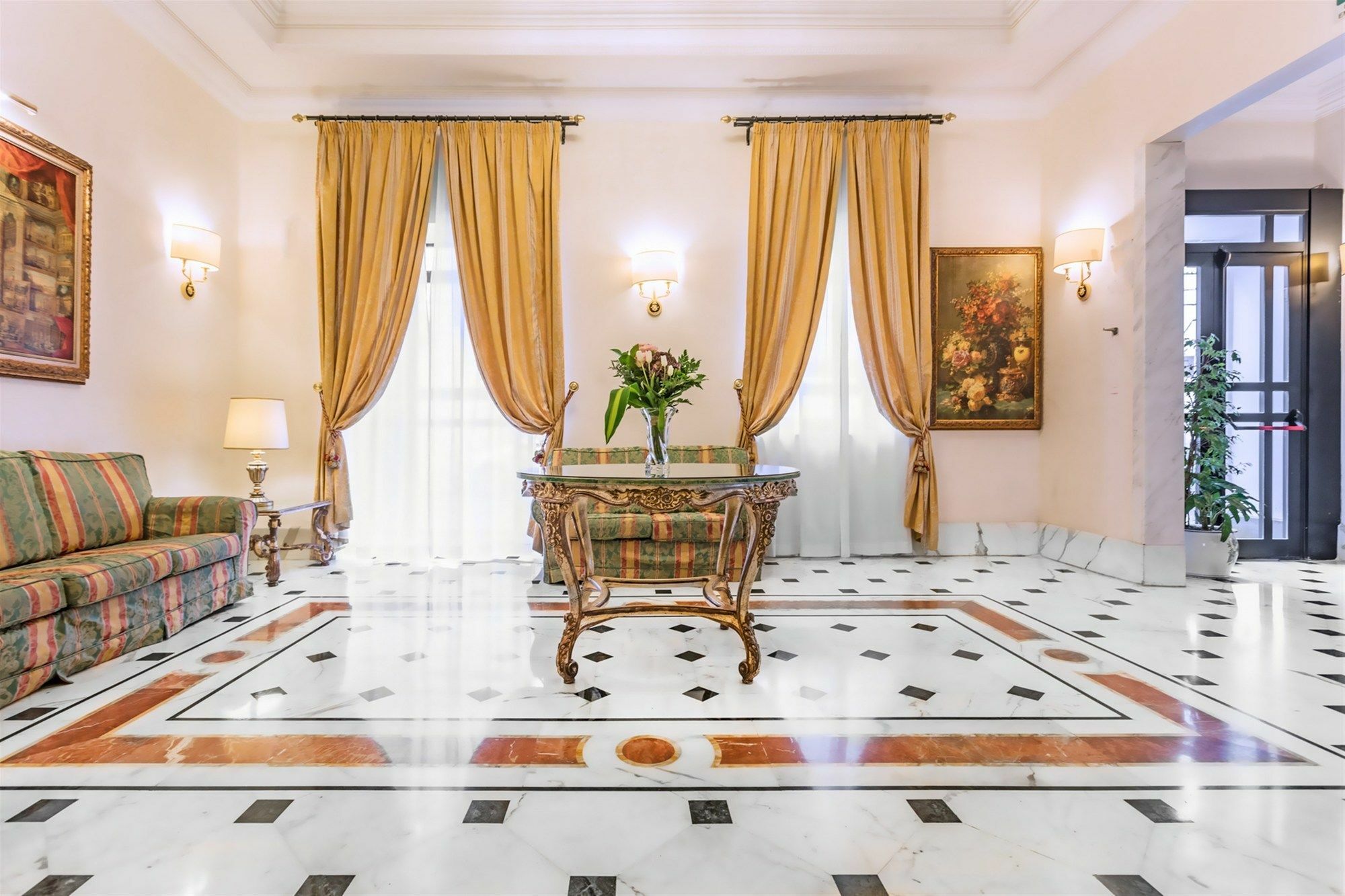 Raeli Hotel Noto Rome Exterior photo