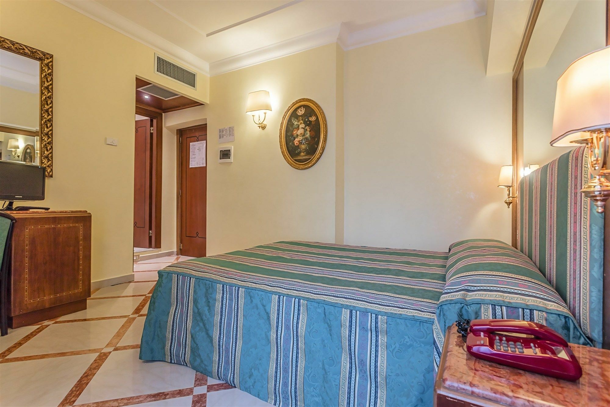Raeli Hotel Noto Rome Exterior photo